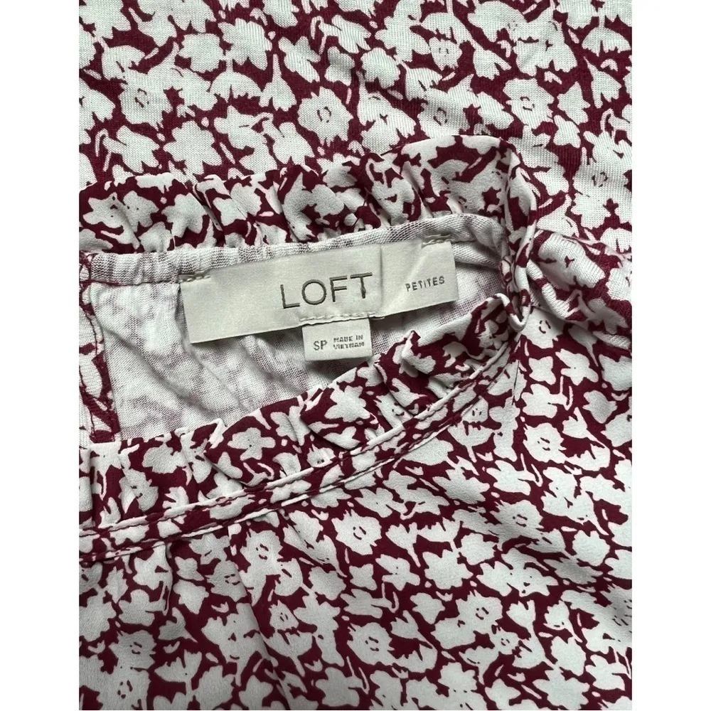 LOFT sleeveless red & white charming floral ruffle top blouse small petites - Image 7
