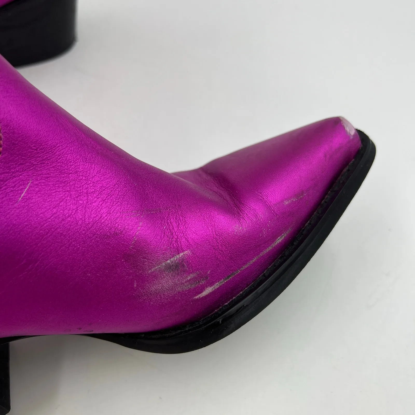 Jeffery Campbell Dagget Western Boot In Fuchsia Metallic Leather - Image 4