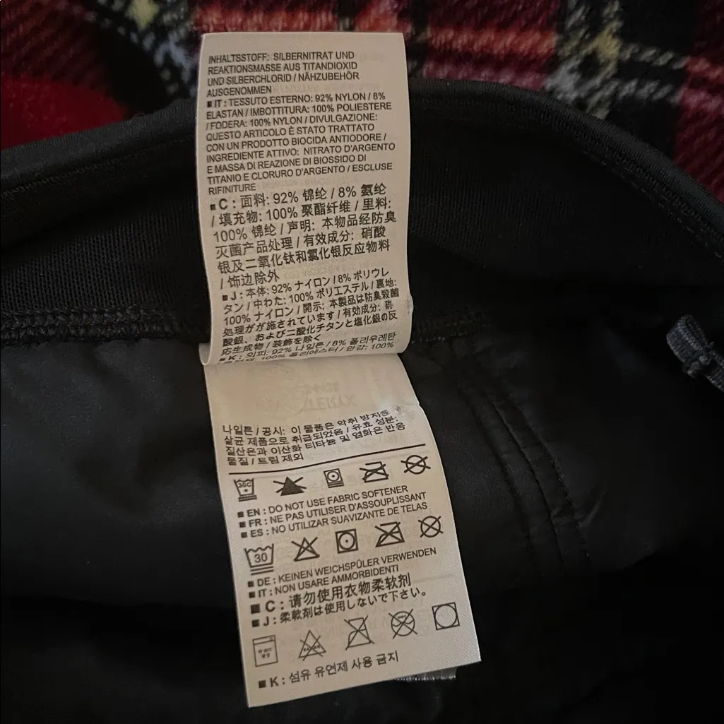 Arcteryx Axino knicker 3/4 Small women’s Black - Image 13