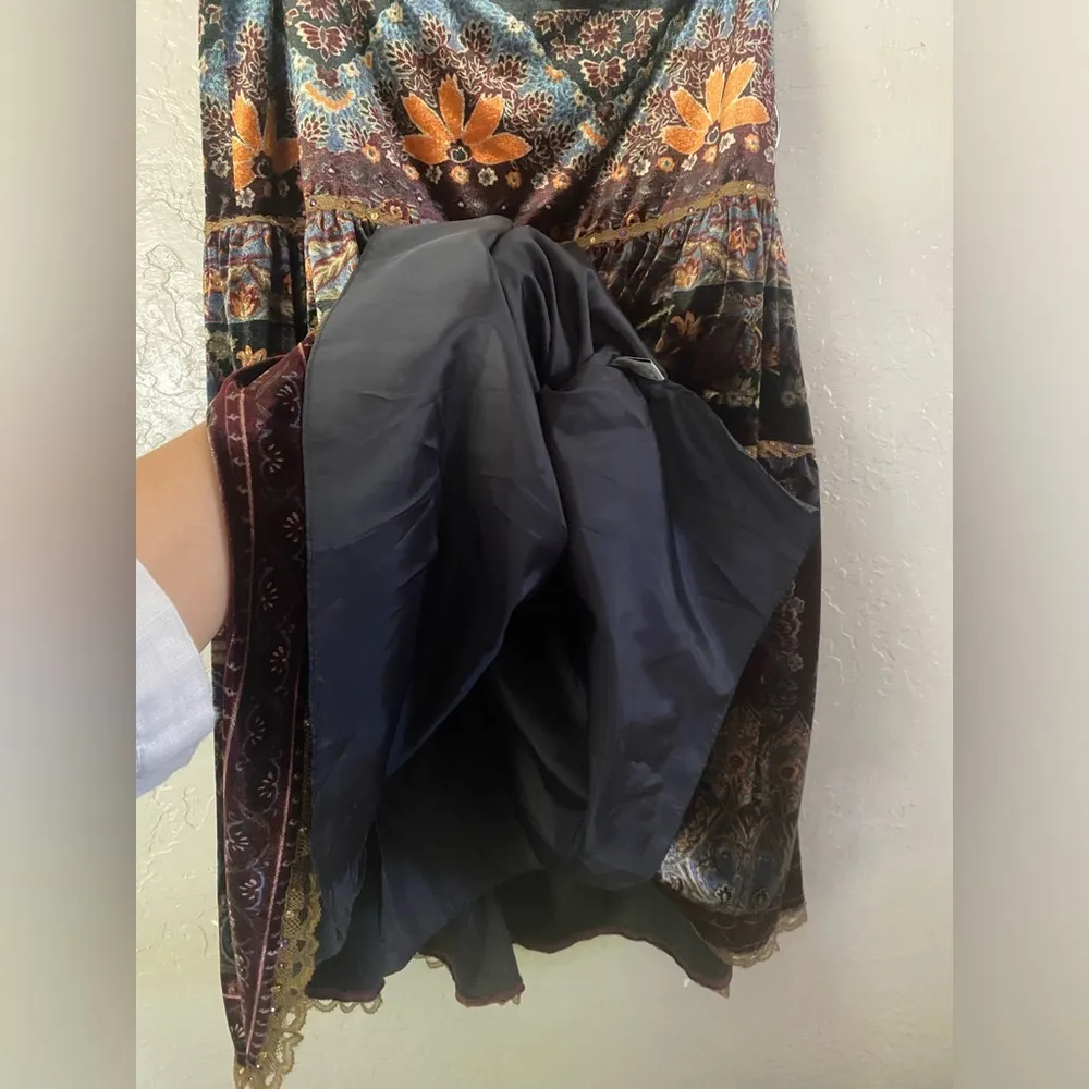 Vintage Y2K I.C.E. Boho Gypsy Witchy Tapestry Velour Tiered Peasant Midi Skirt 4 Black - Image 7