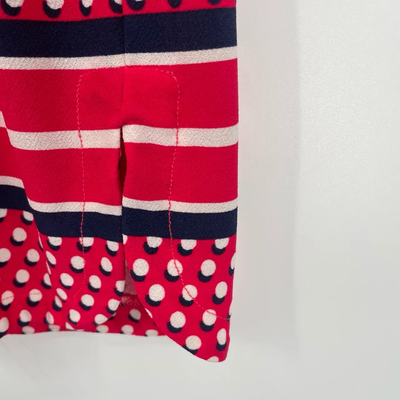 Leota‎ Women's Pink Polka Dot 3/4 Sleeves Striped Hem Shift Dress Size Small - Image 4