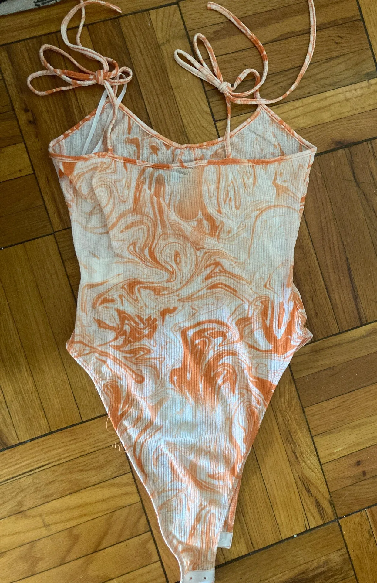 Marble Body Suit Orange Size M - Image 3
