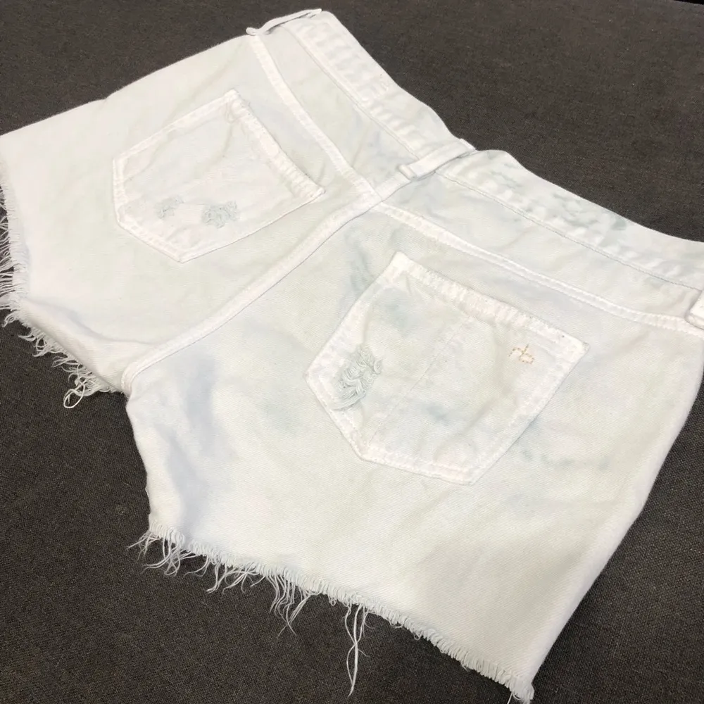 Rag & Bone Cut Off Jean Shorts - Image 5