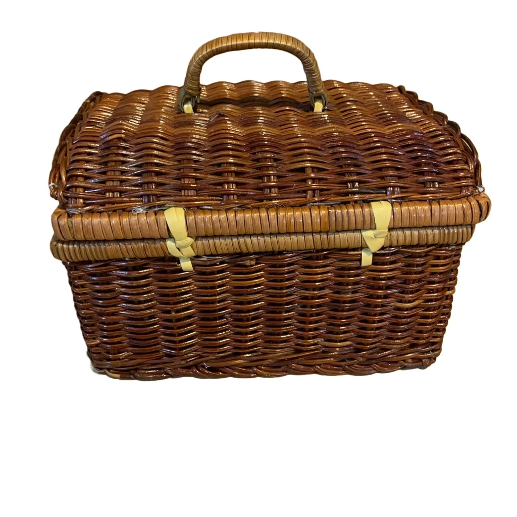 VINTAGE GIVENCHY BROWN WICKER RATTAN AND LEATHER BASKET PURSE - Image 7