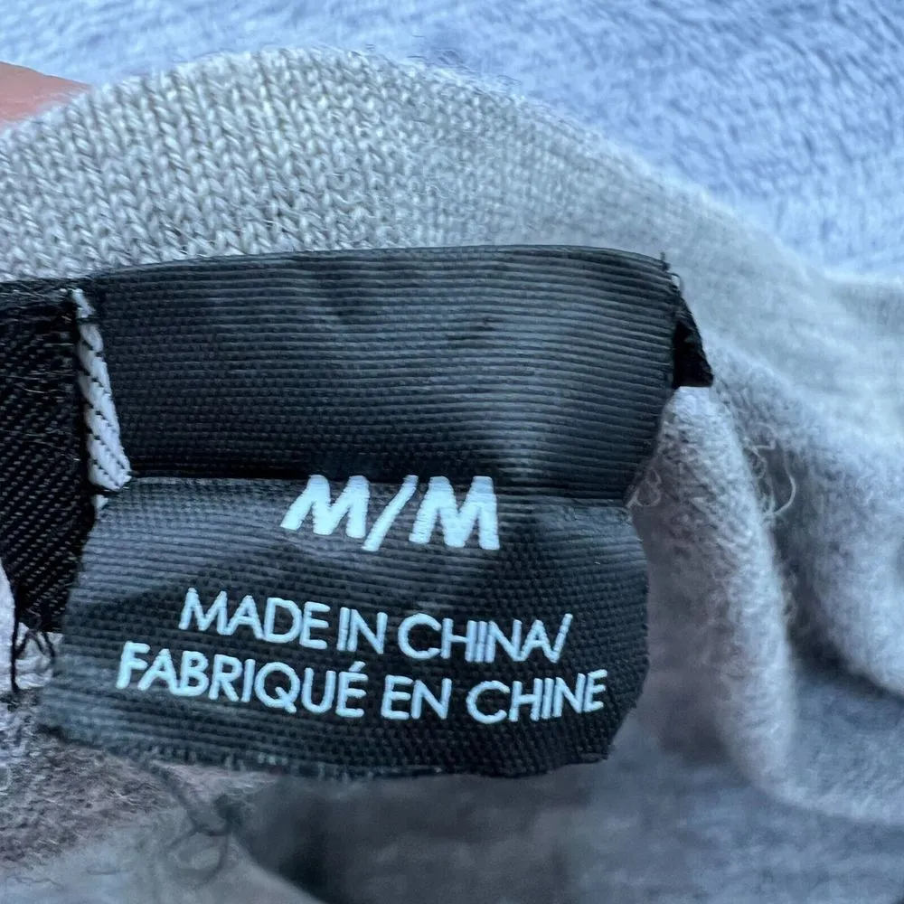 Club Monaco Sweater Italian Yarn 100% Wool Womens Medium Gray V-Neck Soft Preppy - Image 4