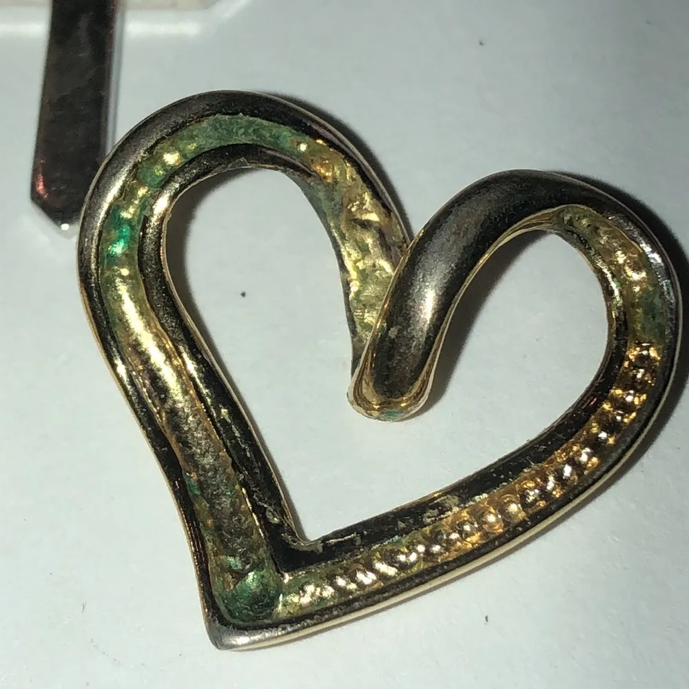 Lot of 3 Gold Tone Silver Tone CZ Rhinestone Hearts Cross Pendants - Image 5