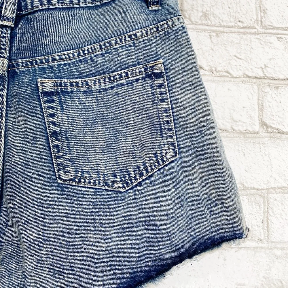 Denim & Co High Rise Distressed Cutoff Acid Washed Summer Festival Shorts Sz 4 - Image 7