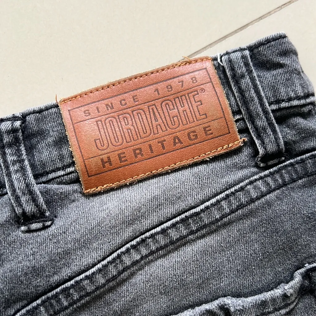 Jordache Heritage Gray Jeans - Image 5