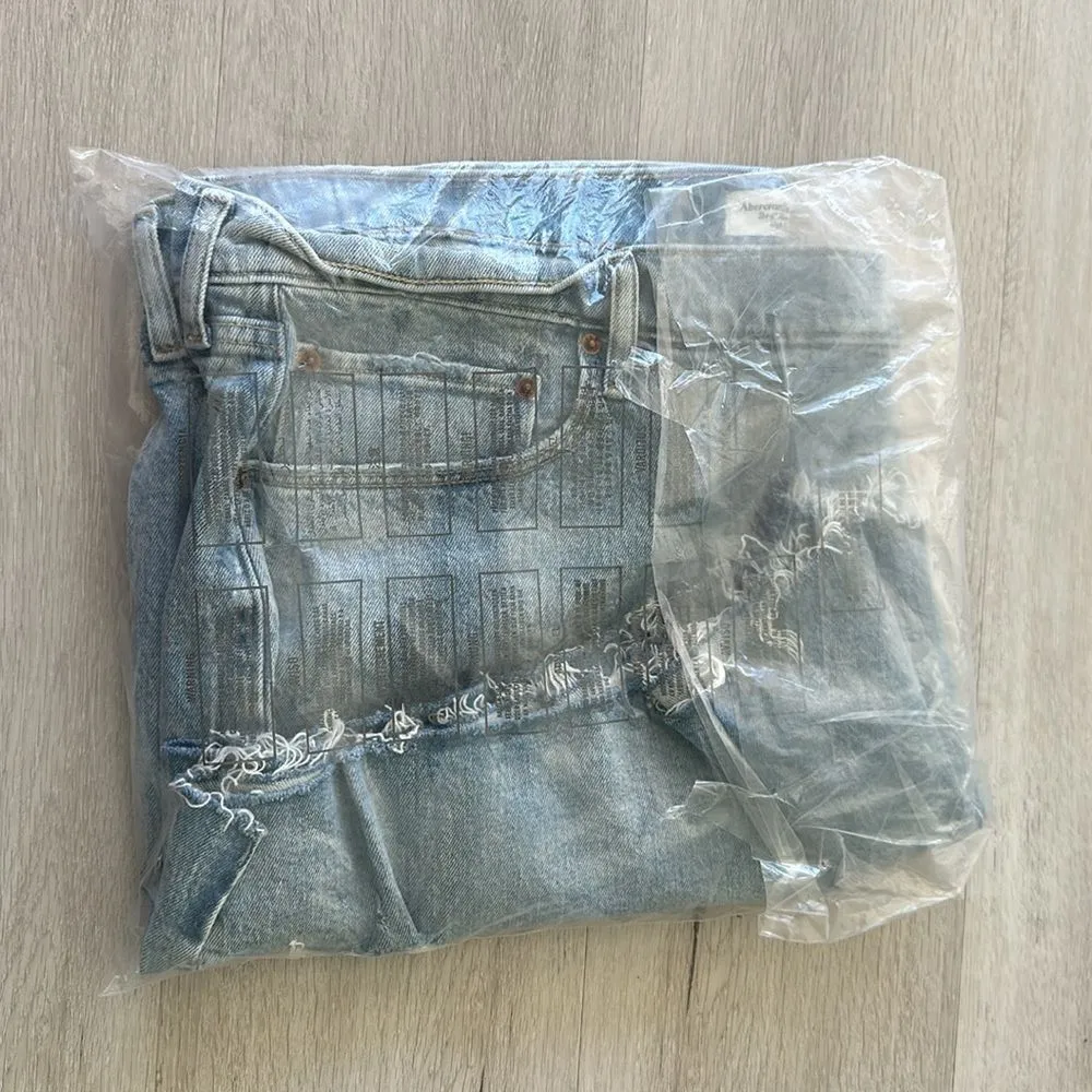 Abercrombie & Fitch Curve Love 4” Mom Short High Rise Light 36/22 NWT IN PKG - Image 7