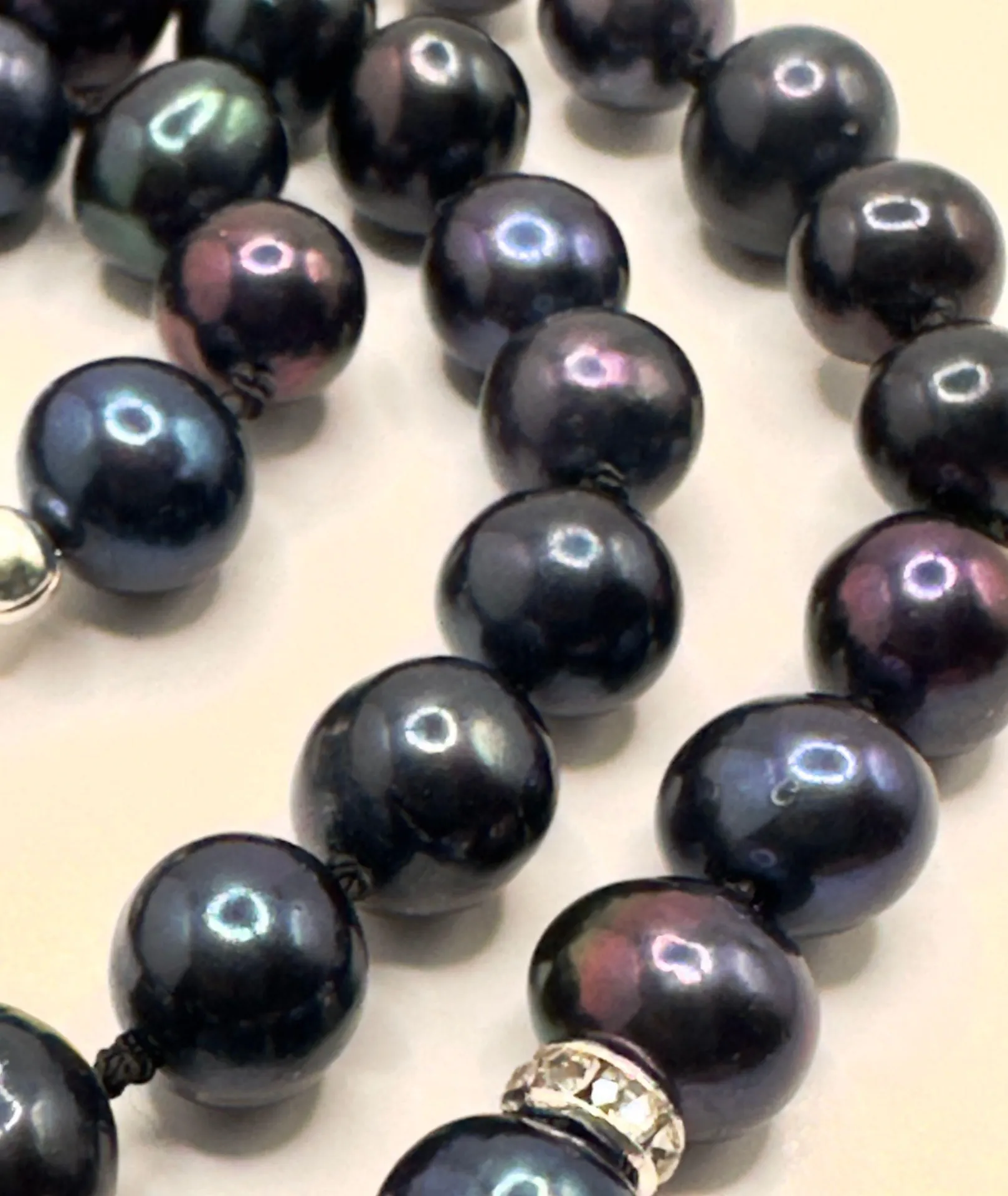 Genuine Black Pearl Handcrafted Necklace - Image 9