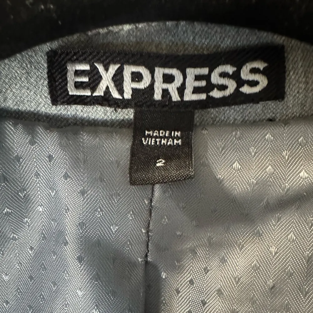 Single Breasted Hourglass Fitted Silhouette Blazer Light Grey Size 2 - Image 10