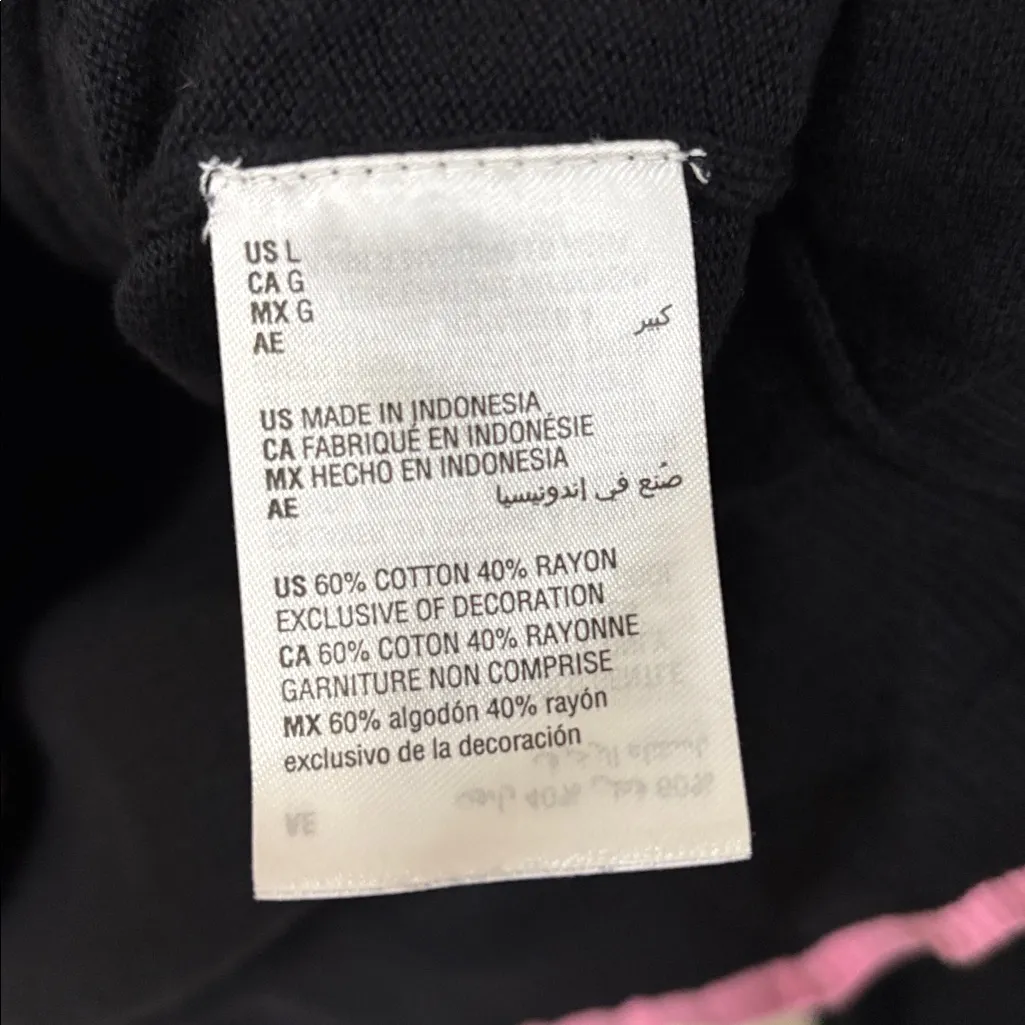 Charter Club Black Cardigan with Pink Embroidered Lip Appliqué Size L - Image 5