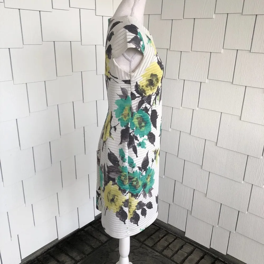 Madison Leigh Women's White Floral Cap Sleeve Knee Length Sheath Dress sz 4 - Image 2