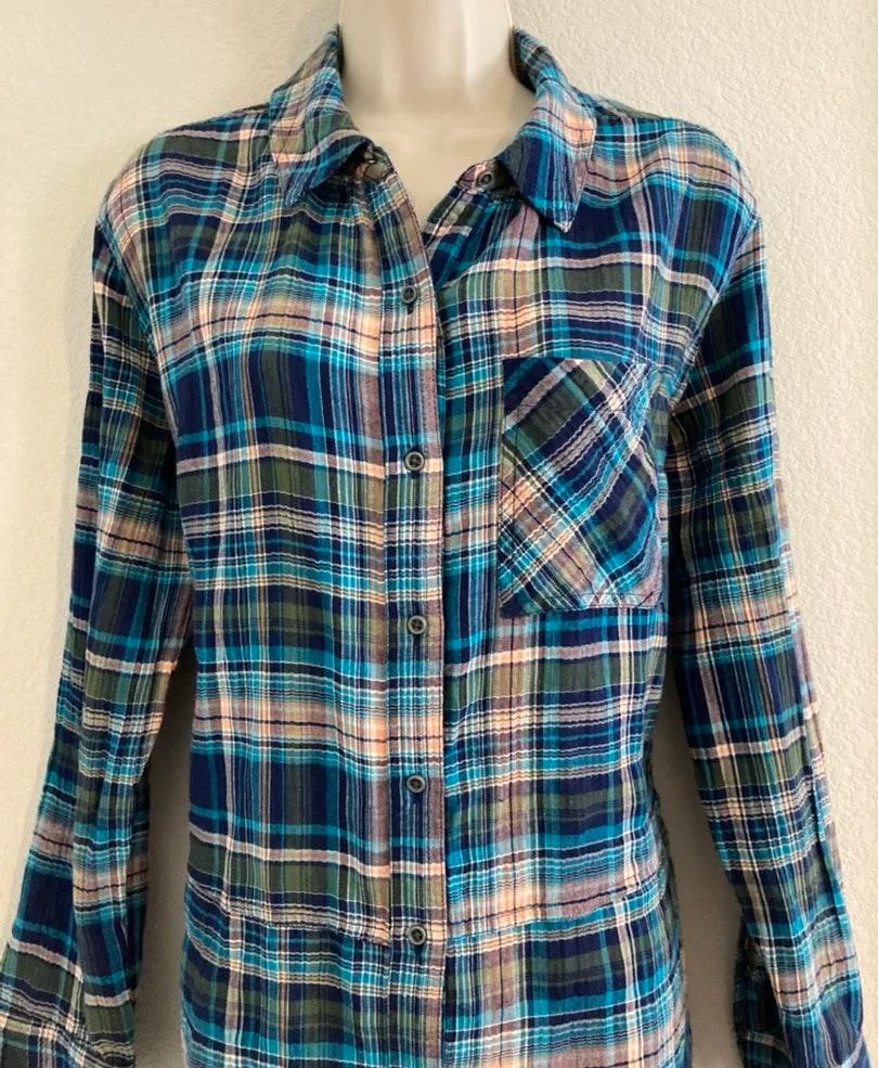 NWOT Melrose & Market plaid button up shirt. Sz Small - Image 3