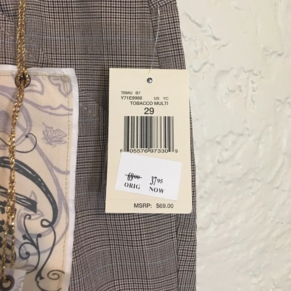 Light Brown Plaid Cropped Shorts Size 29 - Image 5