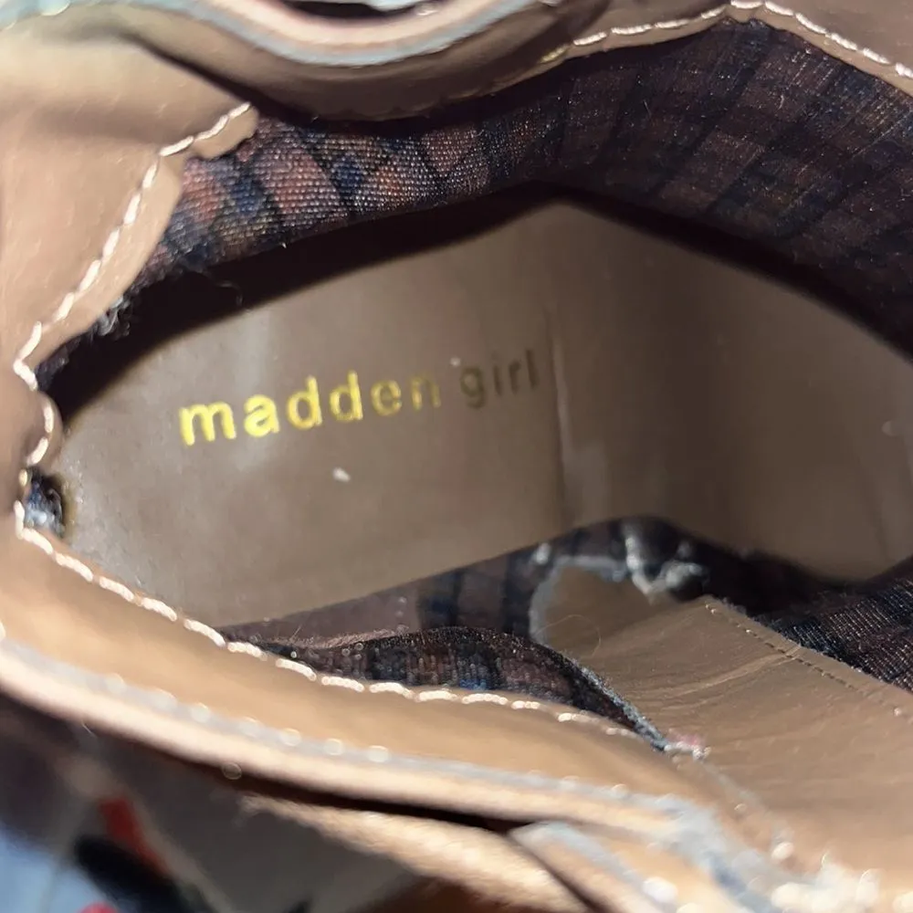 Women’s Madden Girl Deliite brown zip up ankle boots size 8 spring fall casual - Image 6