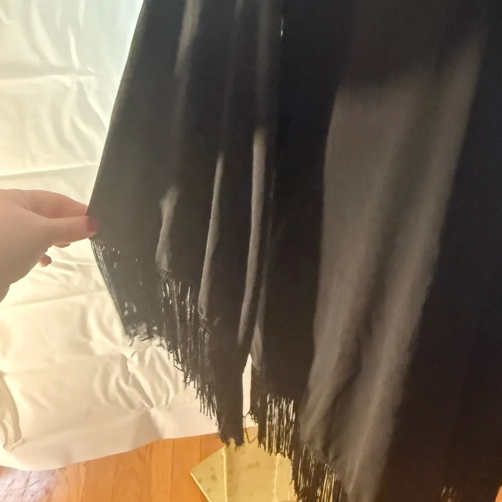 Sunny Leigh Elegant Black Fringe Tunic - Image 3