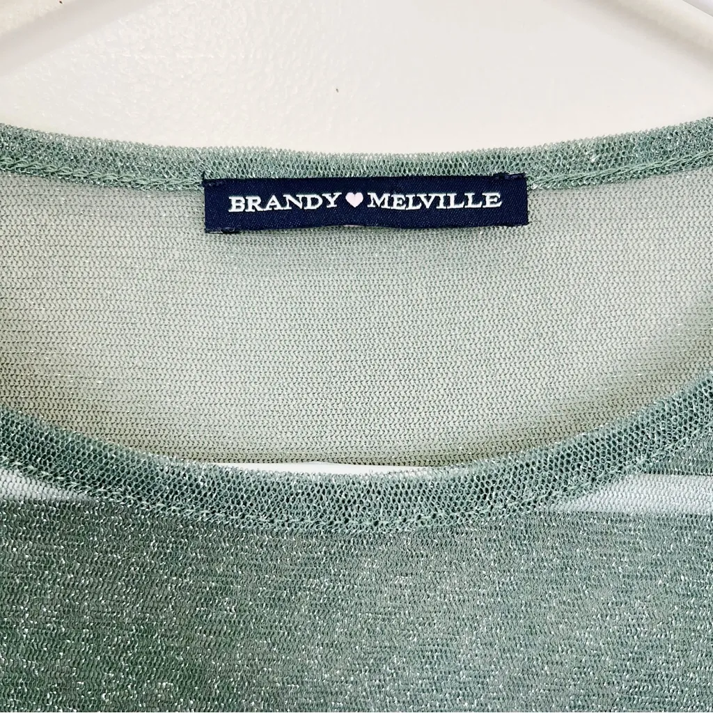 Brandy Melville Women's Olive Moss Shimmer Stretchy Mesh Fitted Crop Top Sz M - Image 3