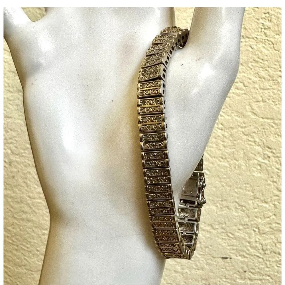 silver tone link bracelet - Image 5