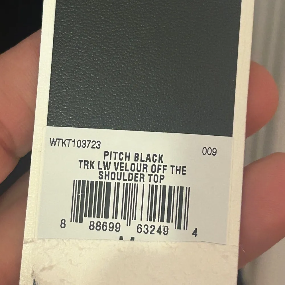 NWT Juicy Couture Black Label
Track Velour Off-the-Shoulder Top  Size Medium - Image 6