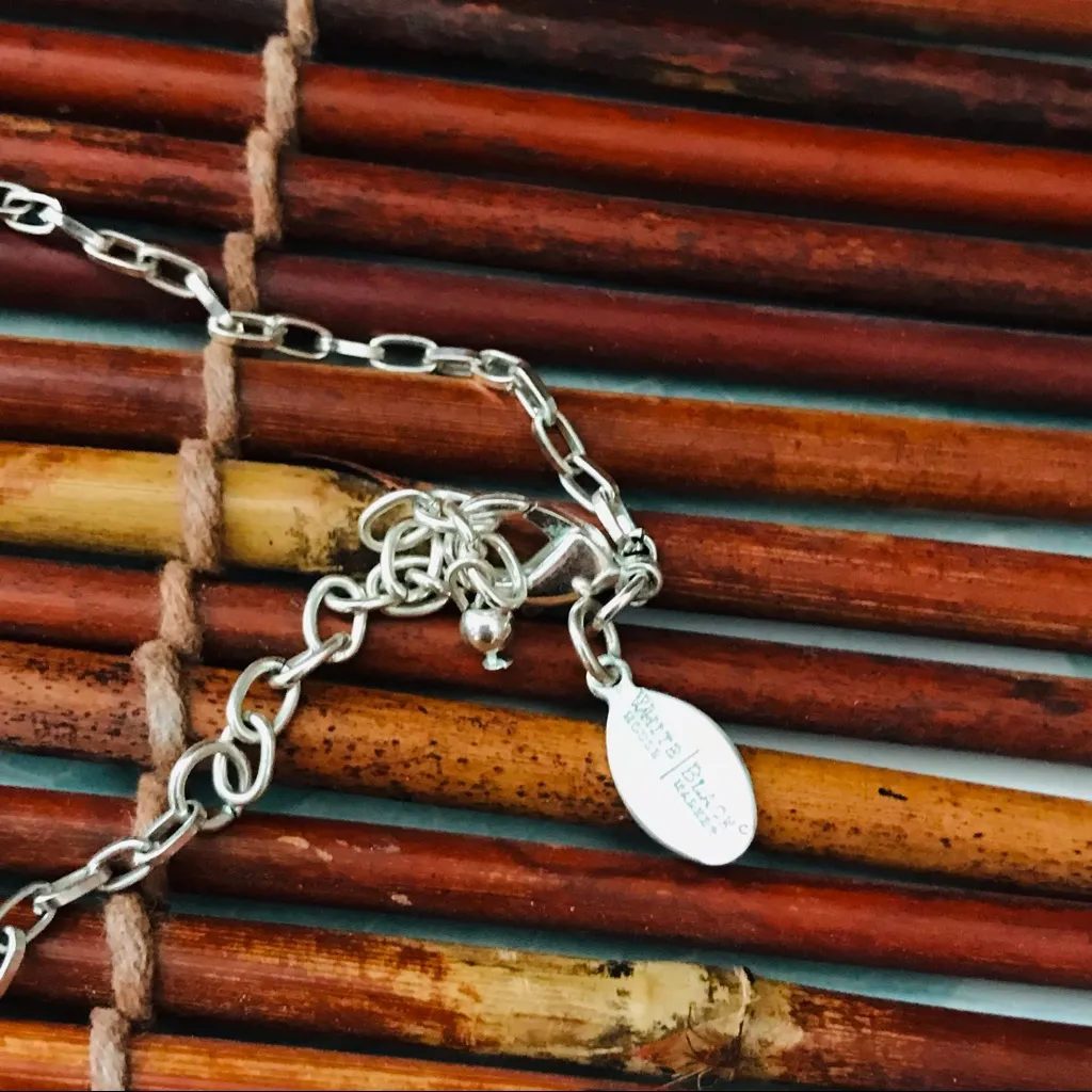 White House Black Market Blue Glass Beads Silver Tone Necklace - Image 6