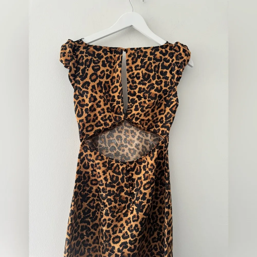 FREE PEOPLE NWT Foolish Heart Printed Midi Dress in Natural Combo XS - Image 8