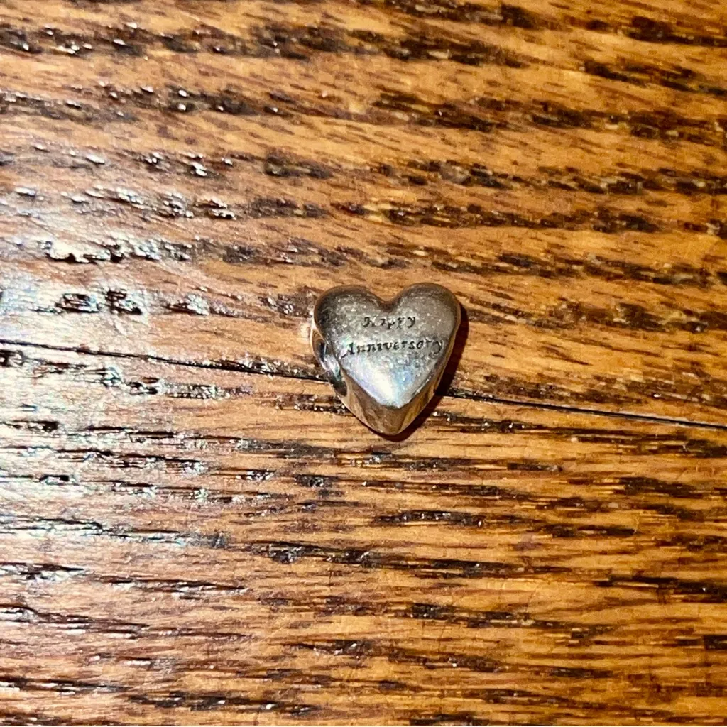 Pandora Moments Charm - Happy Anniversary with Gold Heart S925/14k 791290 - Image 3
