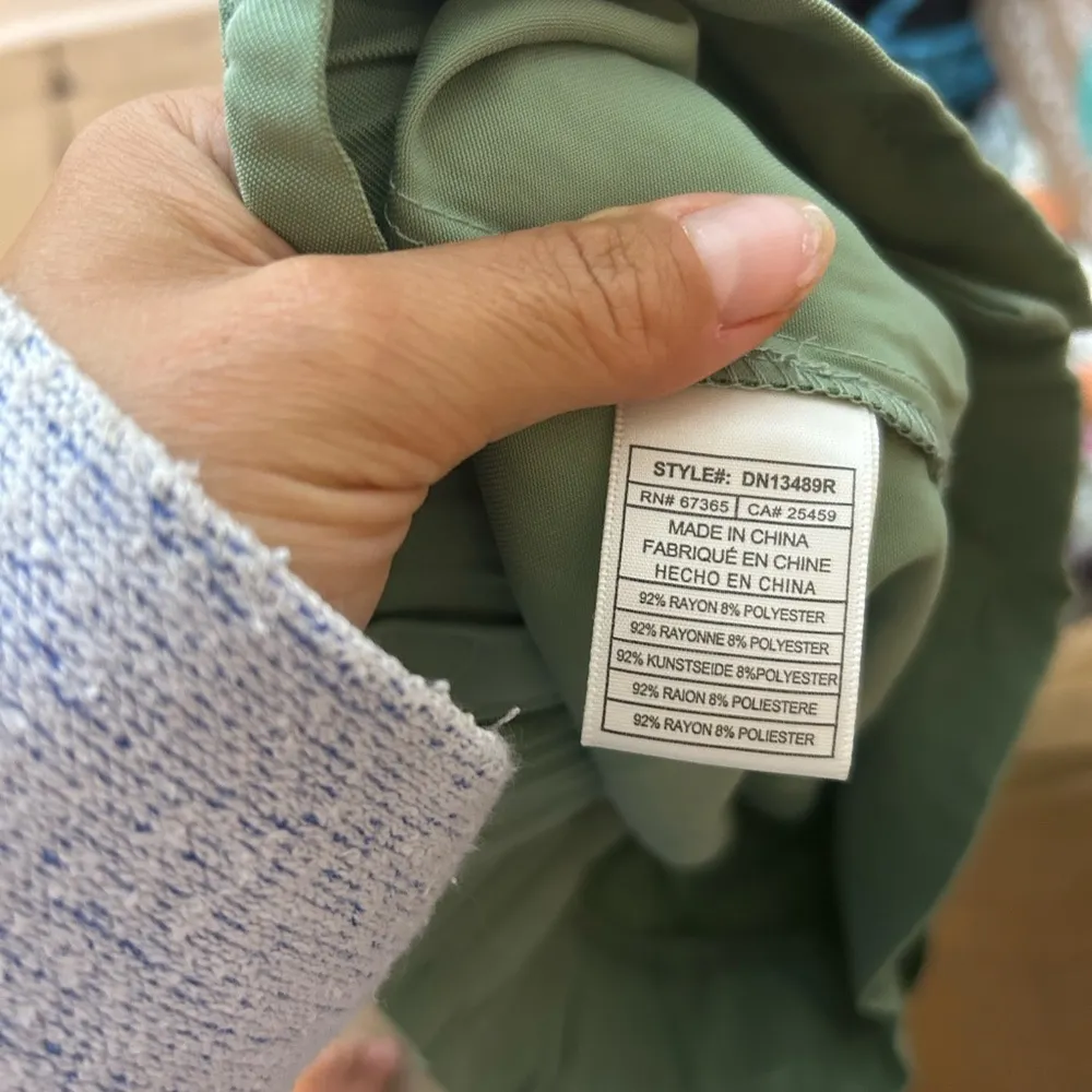 Steve Madden Olive Green Cargo Paperbag Shorts - Image 4