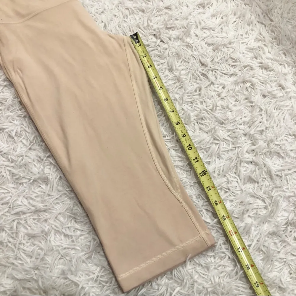 Lululemon ALIGN High Rise CROP‎ 17” PROSECCO Tan Size 10 - Image 11
