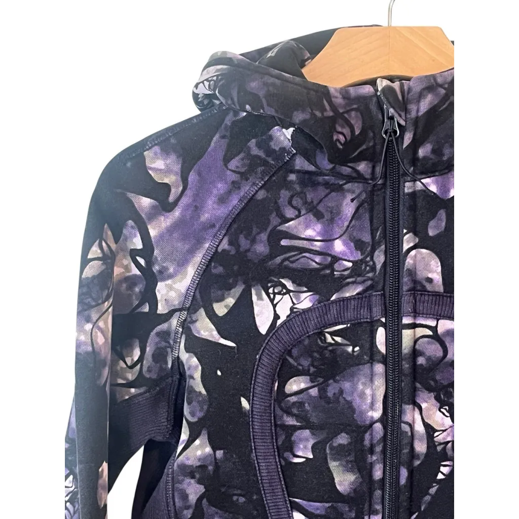 Lululemon Scuba Hoodie Womens Sz 6 Hooded Sweatshirt Zip Up Floral Print Purple - Image 2