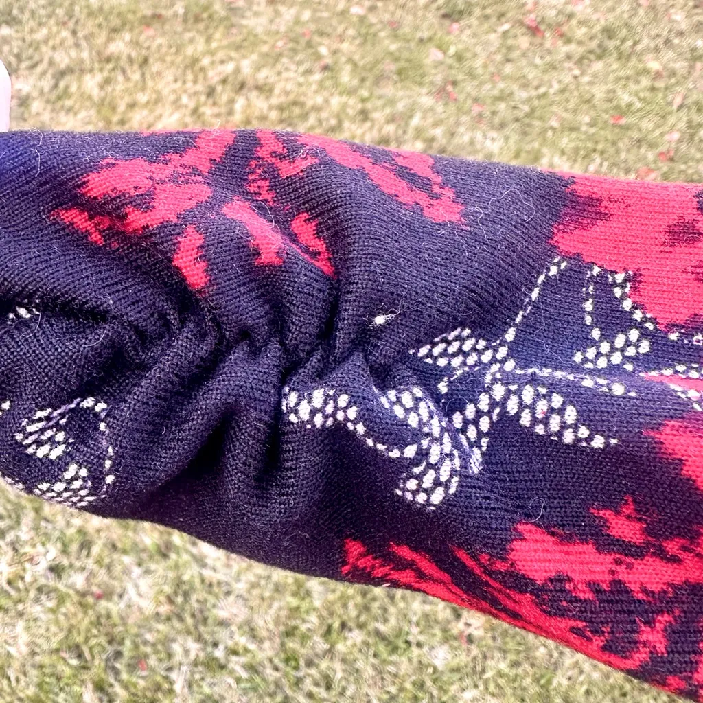 VENUS Red and Black Buttoned Long Sleeve Top - Image 10