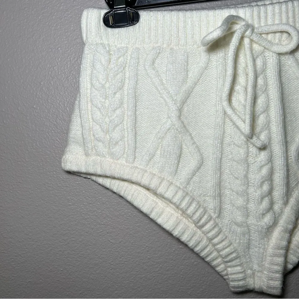 For love & Lemons cream neutral cable knit shorts women’s size medium - Image 3