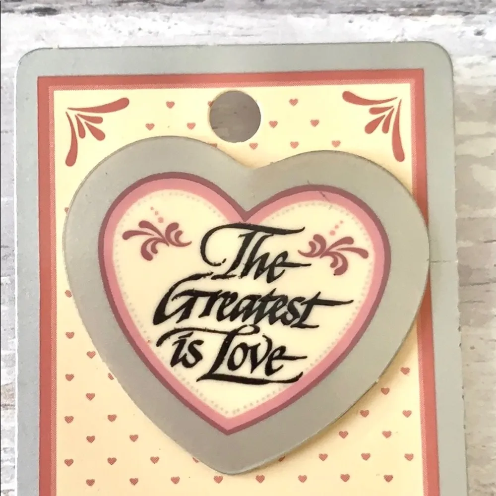 The Greatest Love Heart Pin Faith Christian Bible Jesus NEW Pink - Image 2