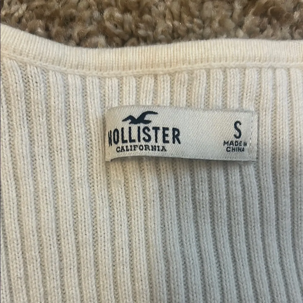 Hollister Off White Ribbed Knit Sweater - Image 2
