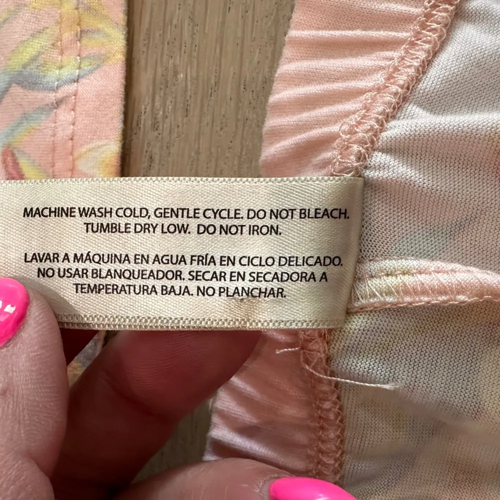 Jessica Simpson pink floral pajama set size large NWT - Image 3