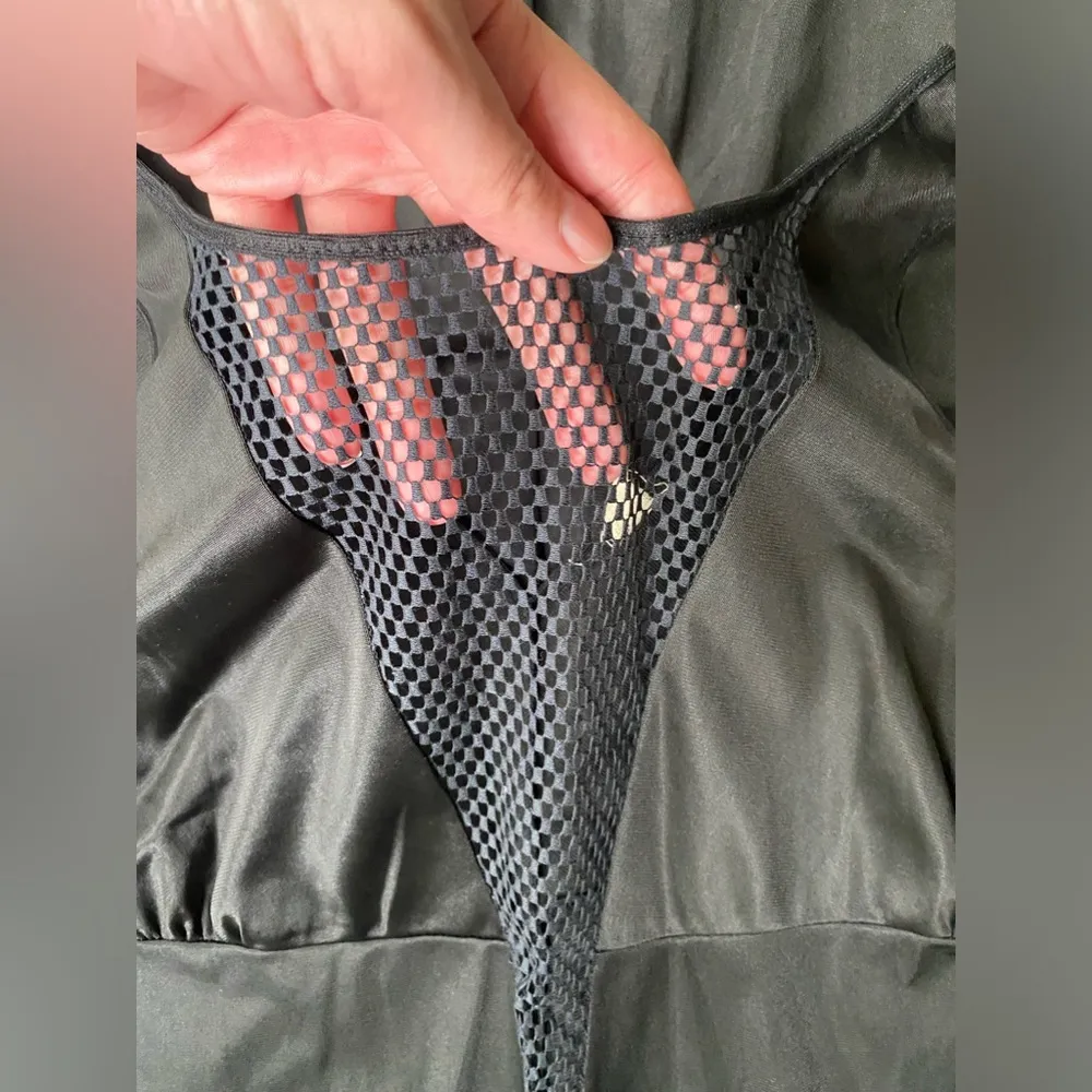 Vintage black mesh sleeveless maxi slip dress night gown, size 36 large - Image 4