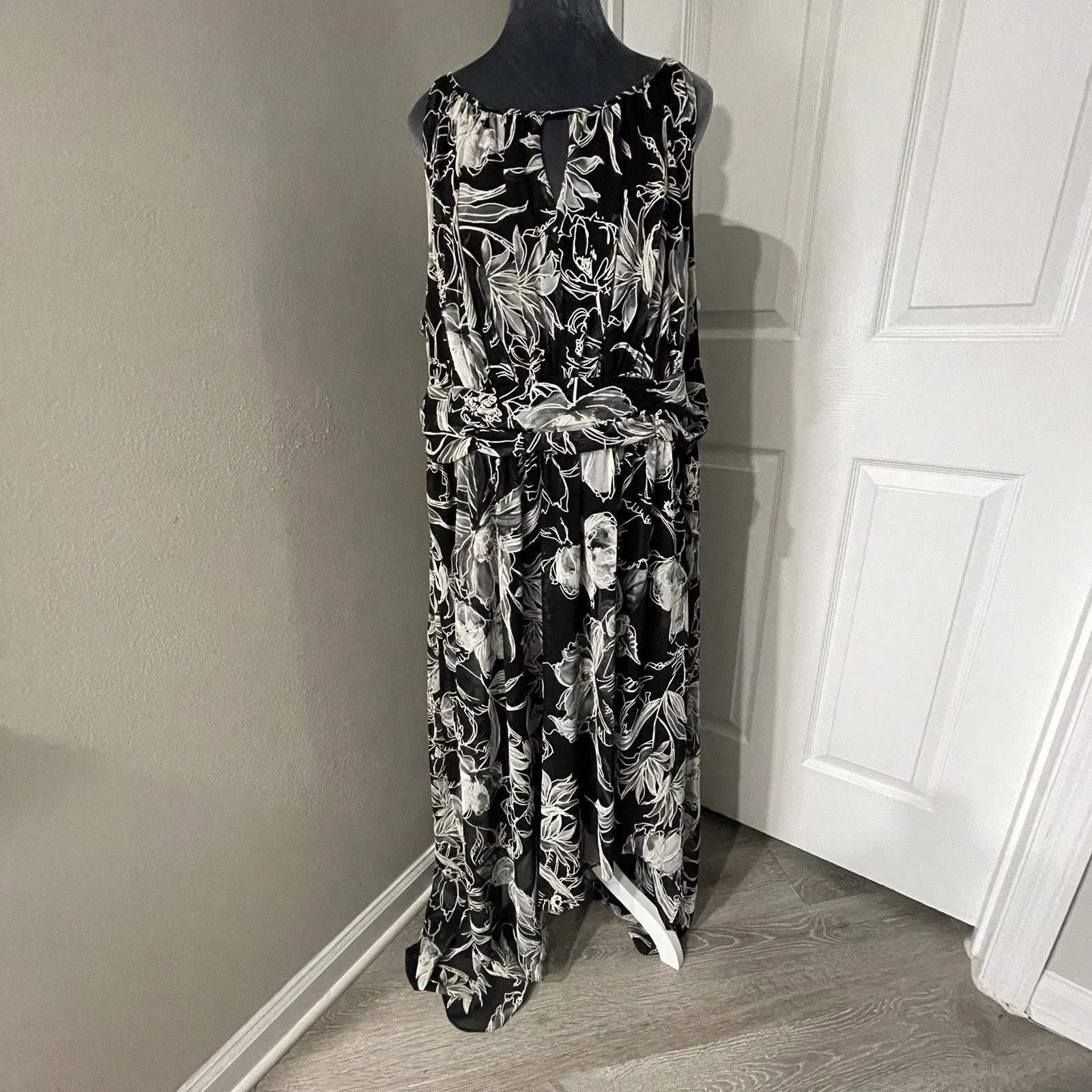 R&M Richards 7198W Long Formal Dress Black/Taupe Size 20W - Image 2