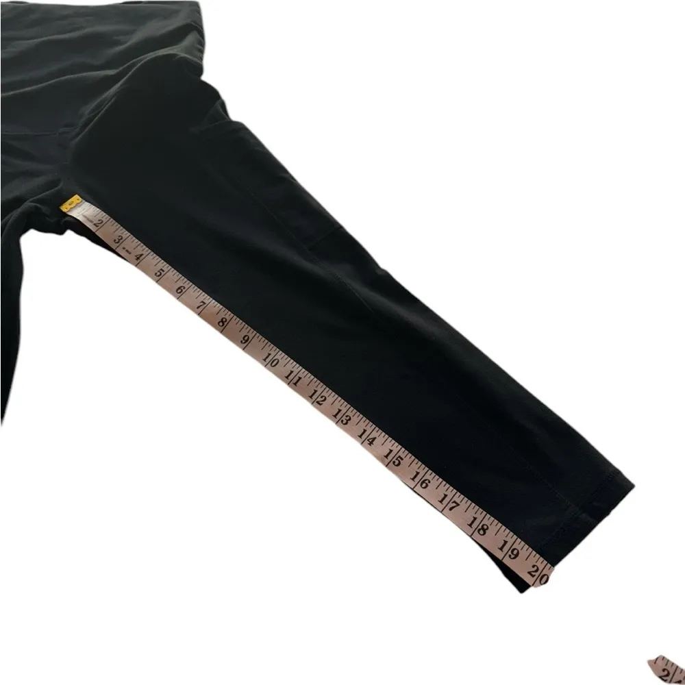 Kindred Bravely Maternity Postpartum Francesca Black Capri Legging Pockets Small Size undefined - Image 14