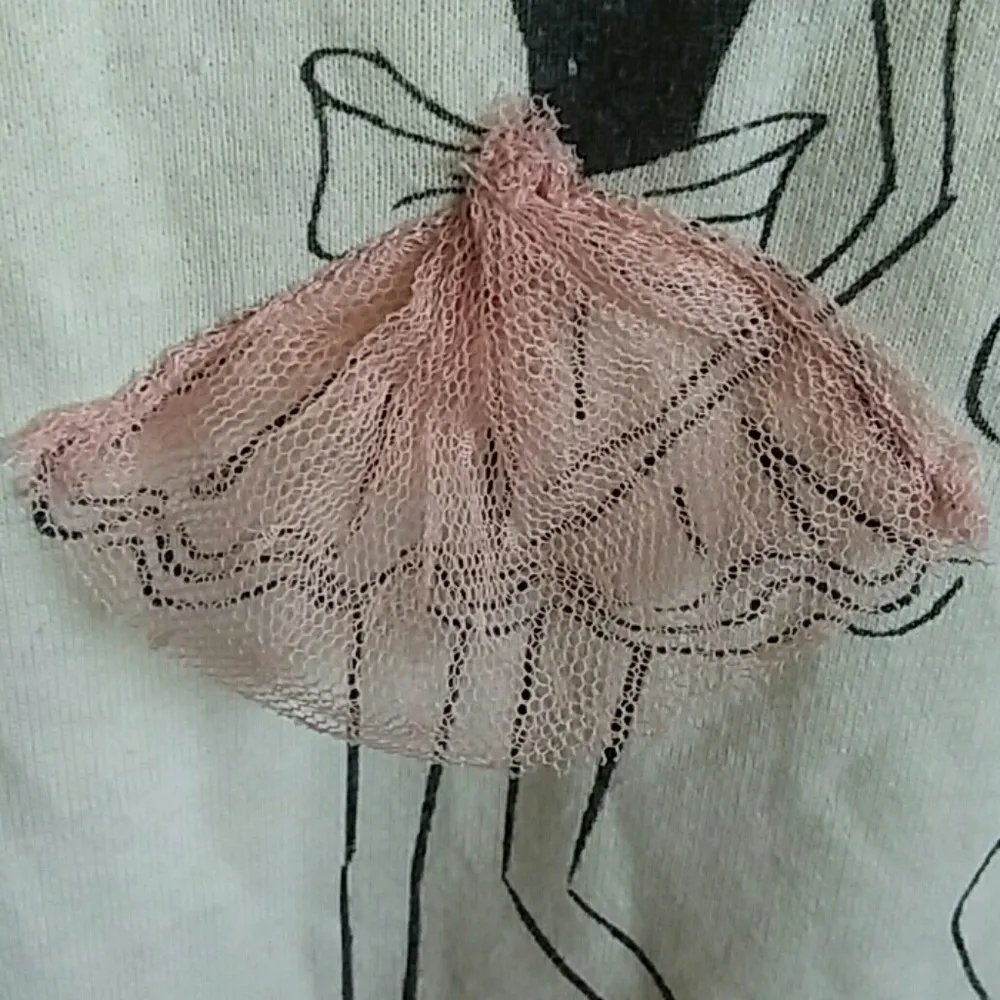 Rue 21 ballet sweatshirt - Image 3