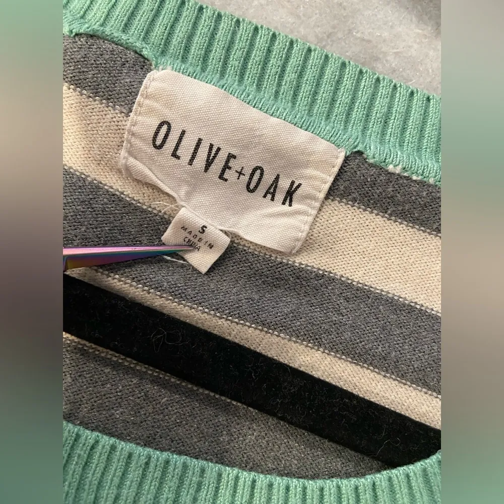 Olive & Oak Size S Striped Pullover Sweater Gray Cream Mint Ribbed Contrast - Image 9