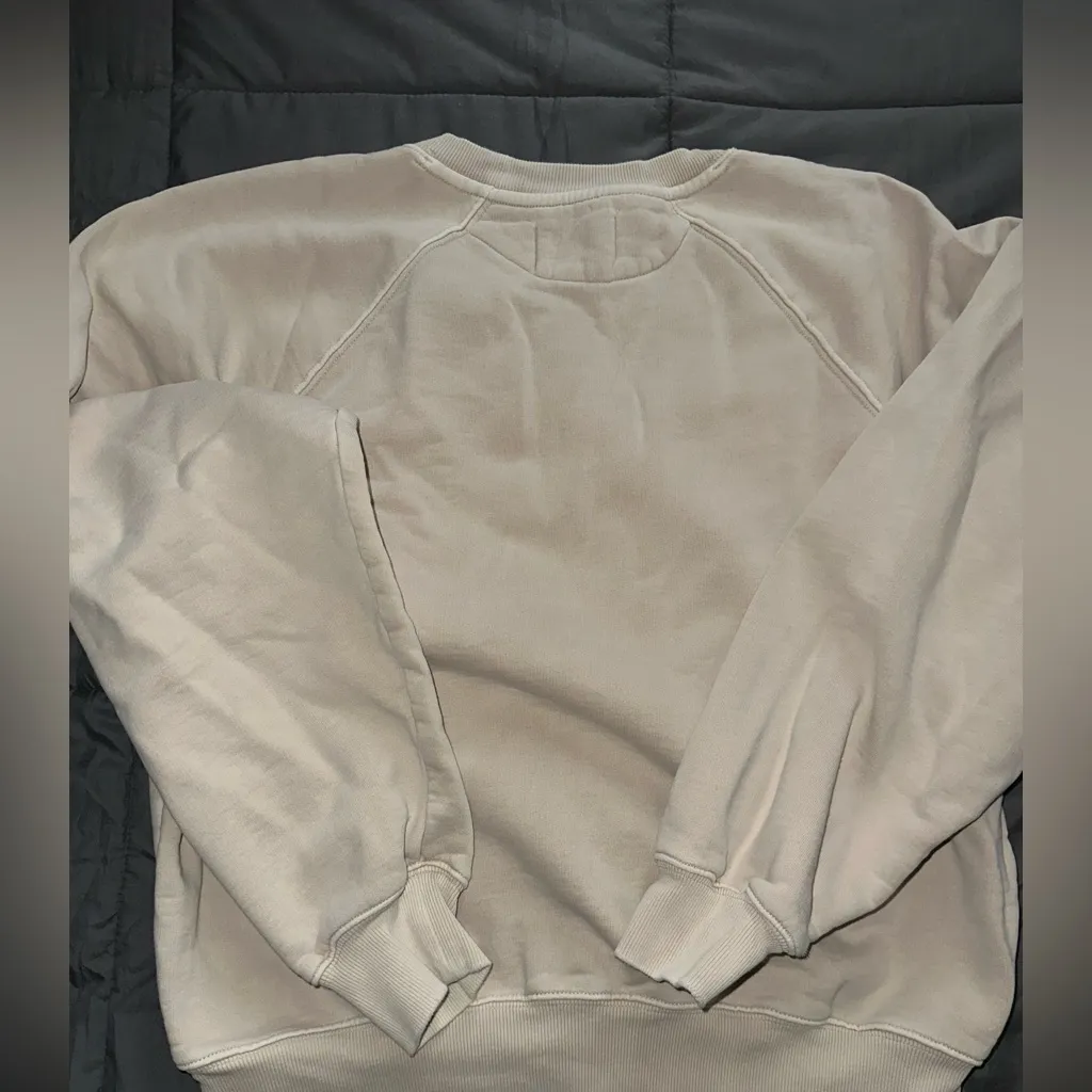 Wilfred Free Aritzia Crewneck Sweater size M - Image 3