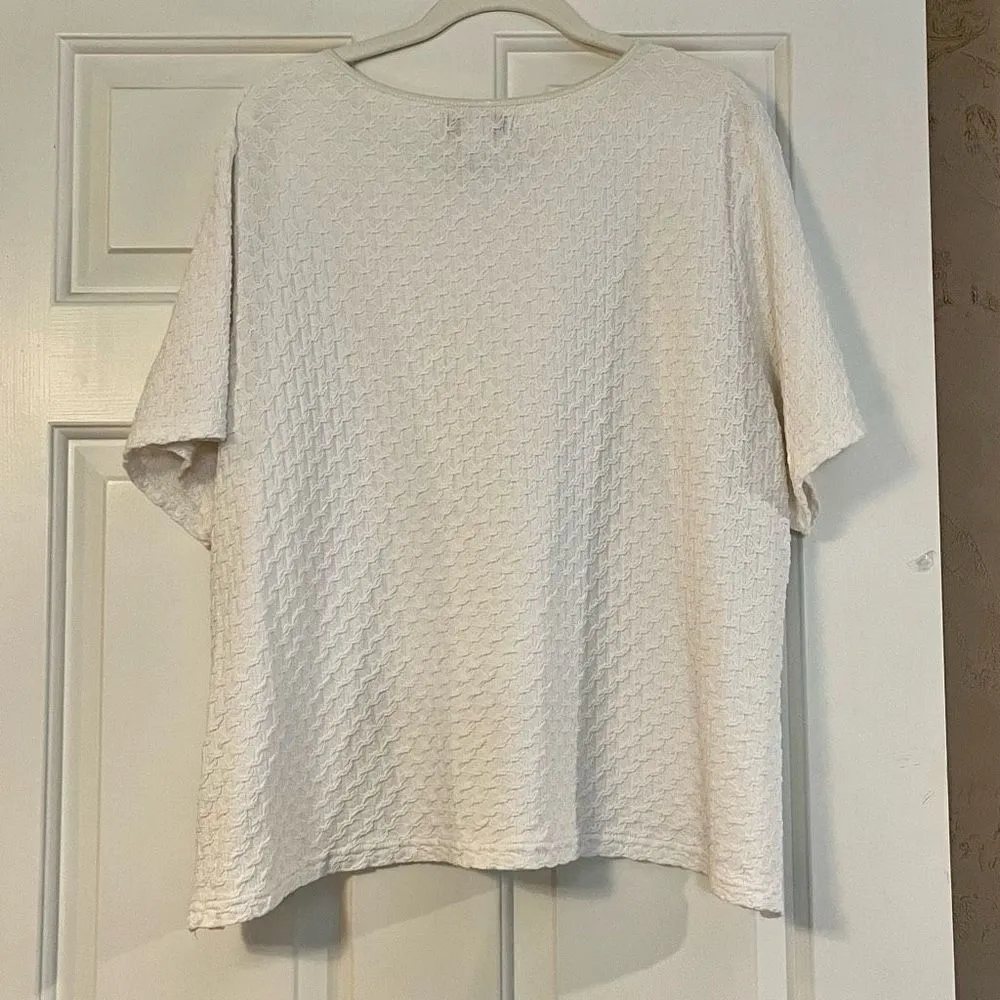 Sag Harbor Women’s White Textured Blouse 2X - Image 4