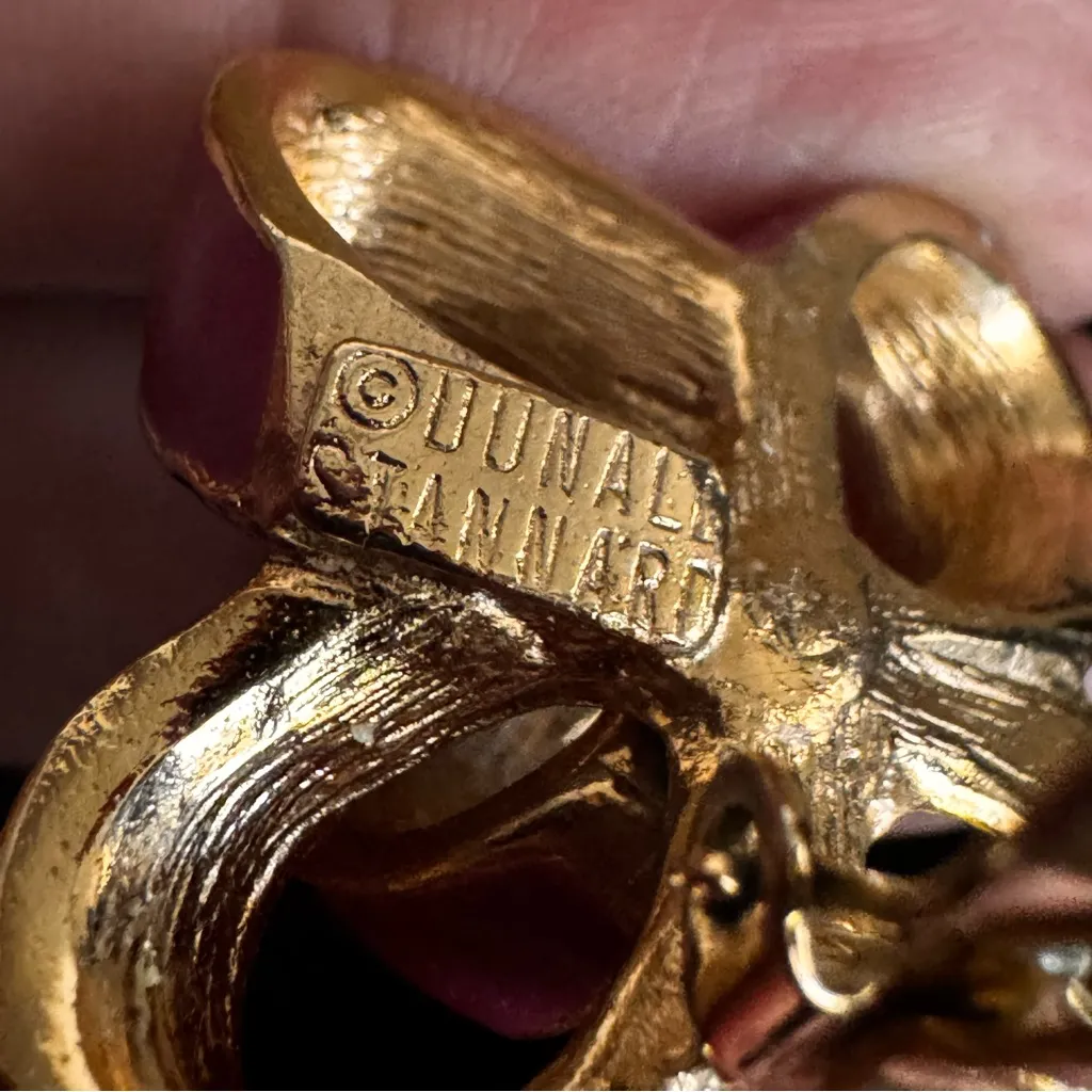 Vintage 80s Donald Stannard 3D Purple And Gold Bow Enamel‎ Clip - Image 7