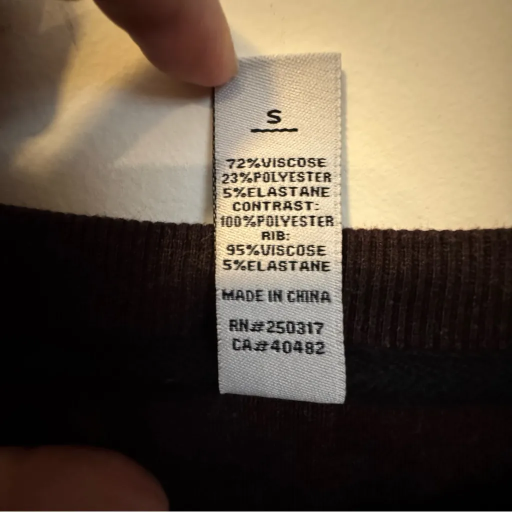 Varley Dark Brown Crewneck oversized Sweatshirt small - Image 4