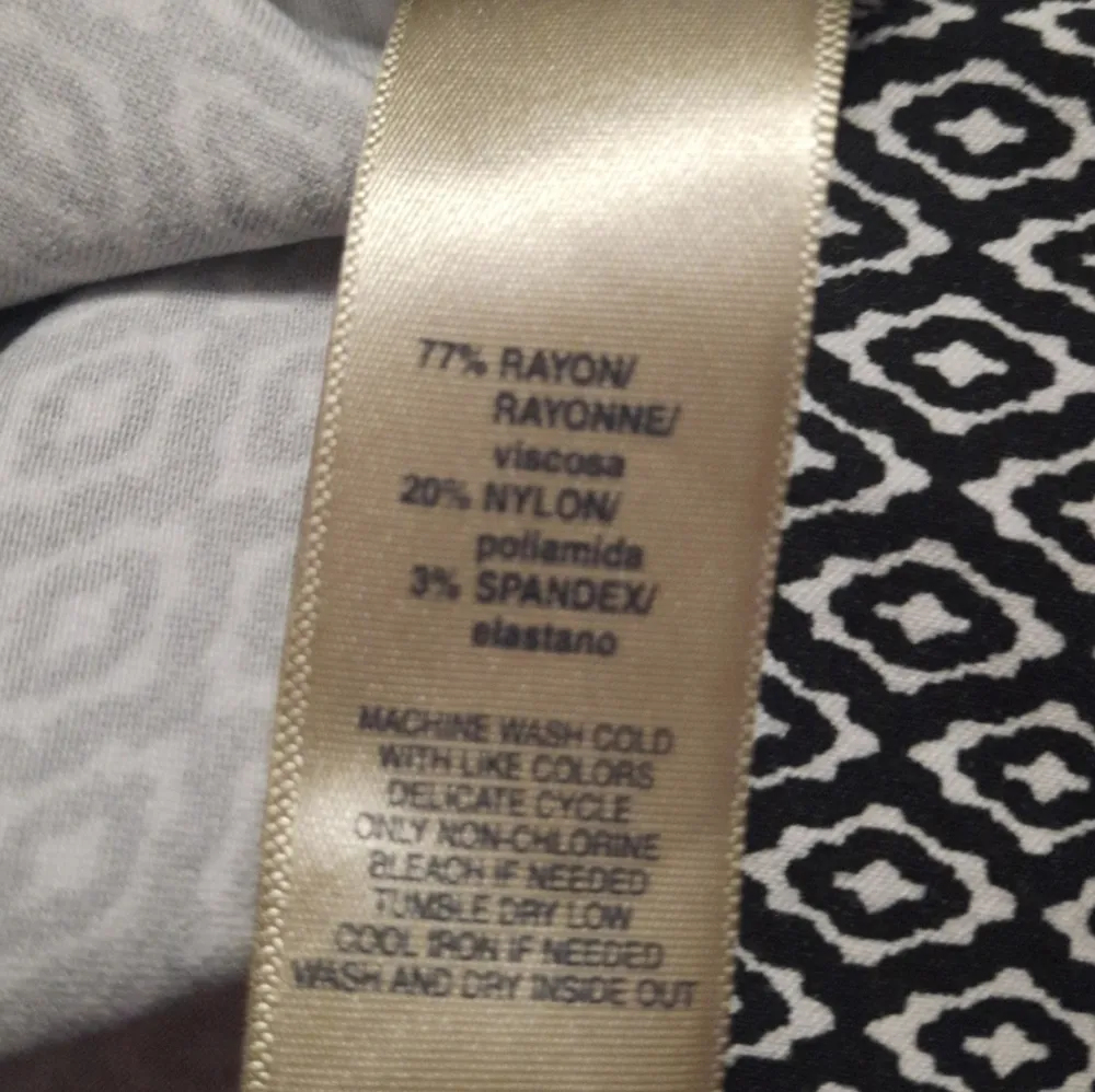 Rafaella Black and White Comfort Pant Size 10 - Image 5