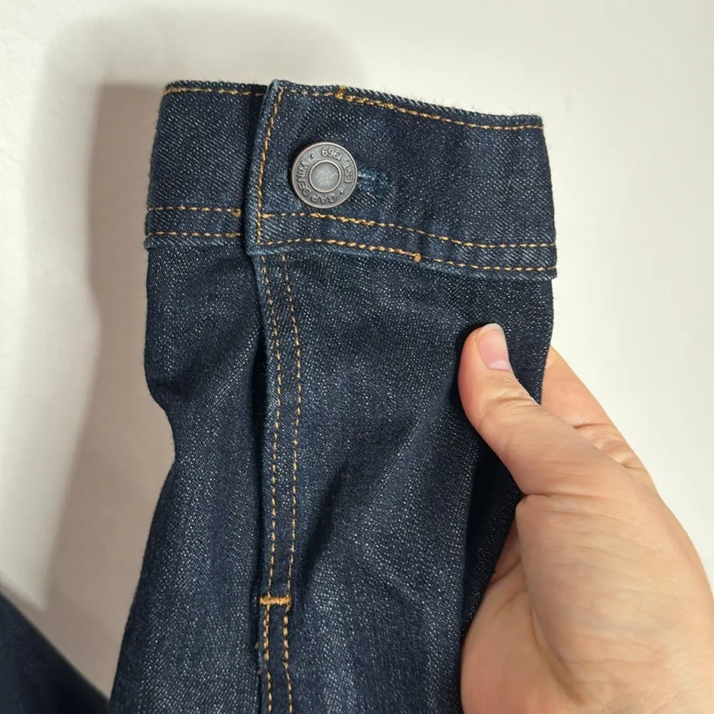 Gap 1969 short pleat denim jacket in deep indigo wash size M - Image 7