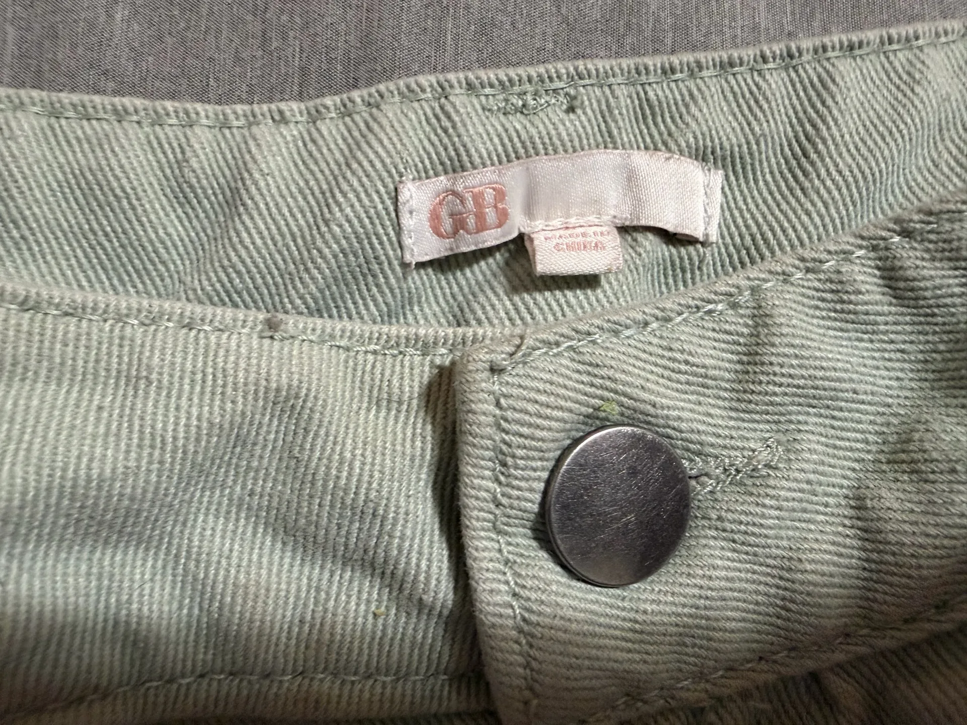 GB  Shorts Denim - Image 3