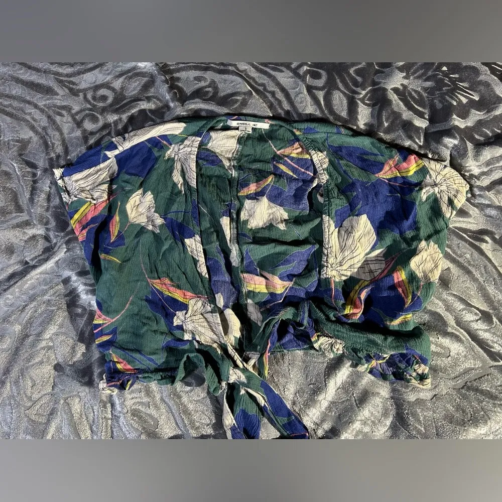 O’Neill Oriana Floral Top Small - Image 6