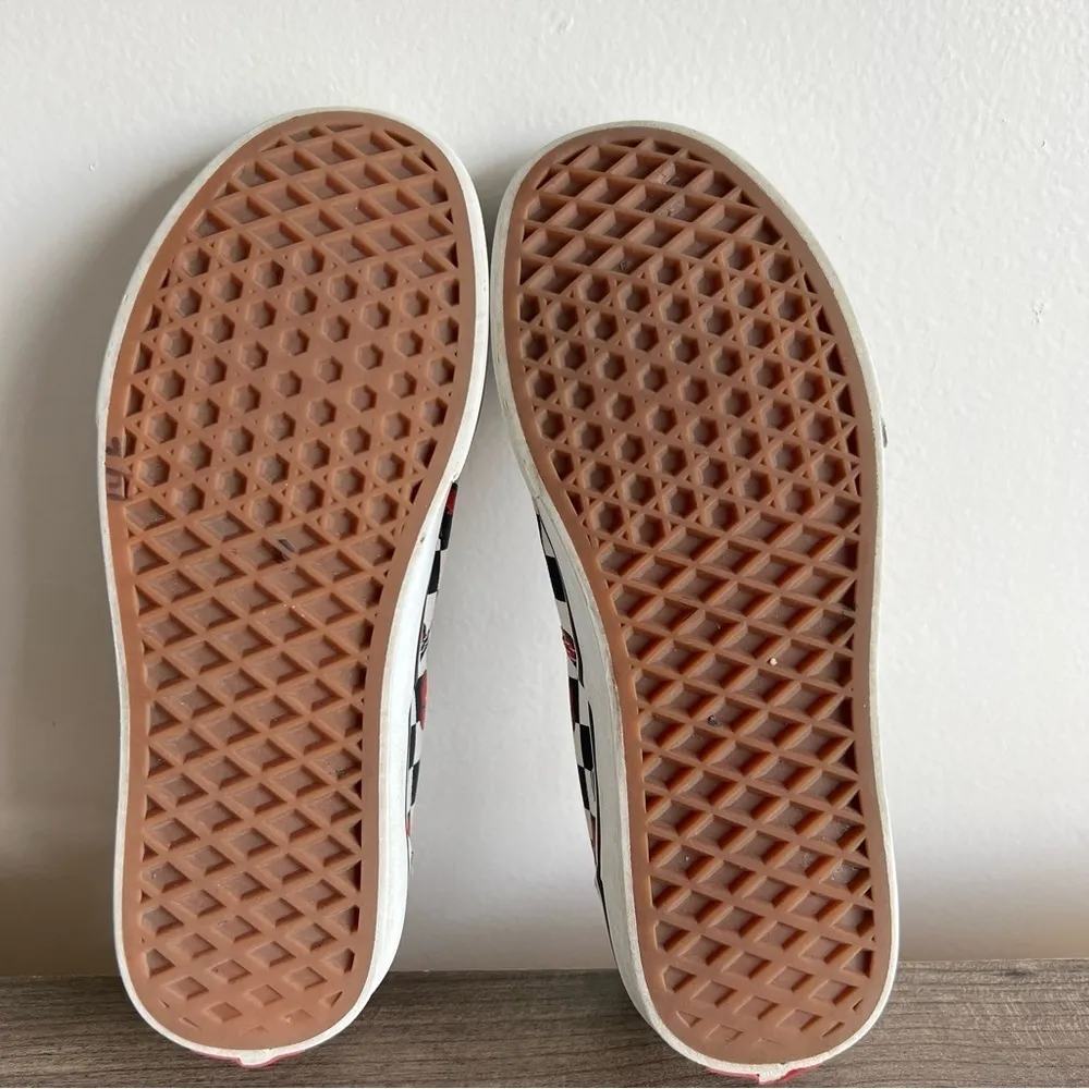 Vans Cherry Checkerboard Lace Up Women's Size 7 Shoe #886 - Image 9