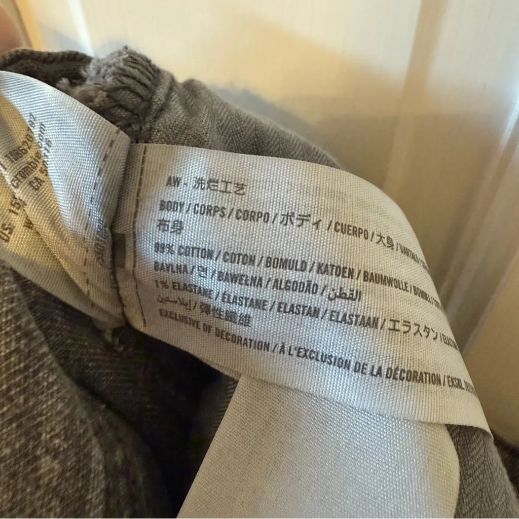 Grey 90s Straight Ultra High Rise Jeans Size 31 or 12 Short - Image 6